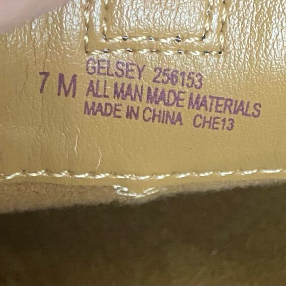 Nurse Mates  Women's Snake Print  Gelsey Non-Slip Pillow Top Shoes Size 7 M - Picture 8 of 8